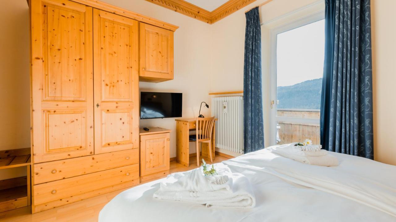 Hotel Dolomiti Di De Martin D Oscar Comèlico Superiore エクステリア 写真