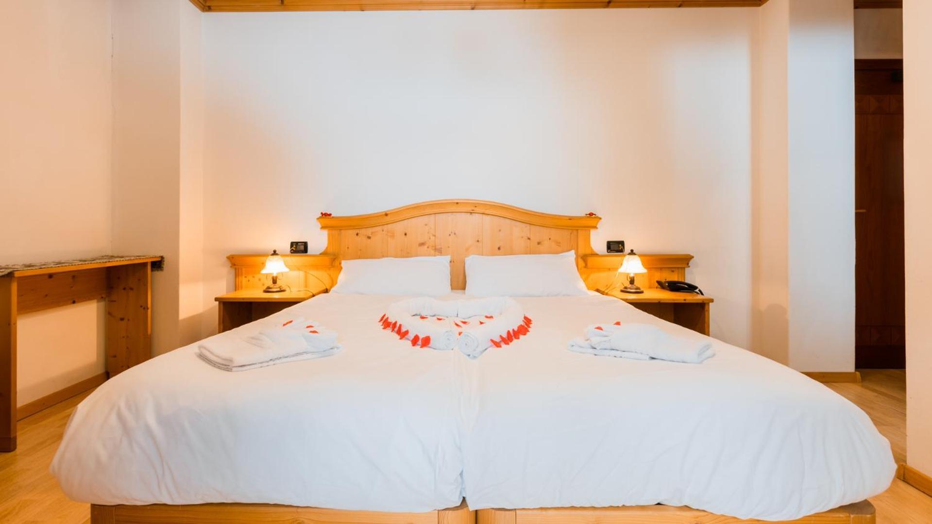 Hotel Dolomiti Di De Martin D Oscar Comèlico Superiore エクステリア 写真